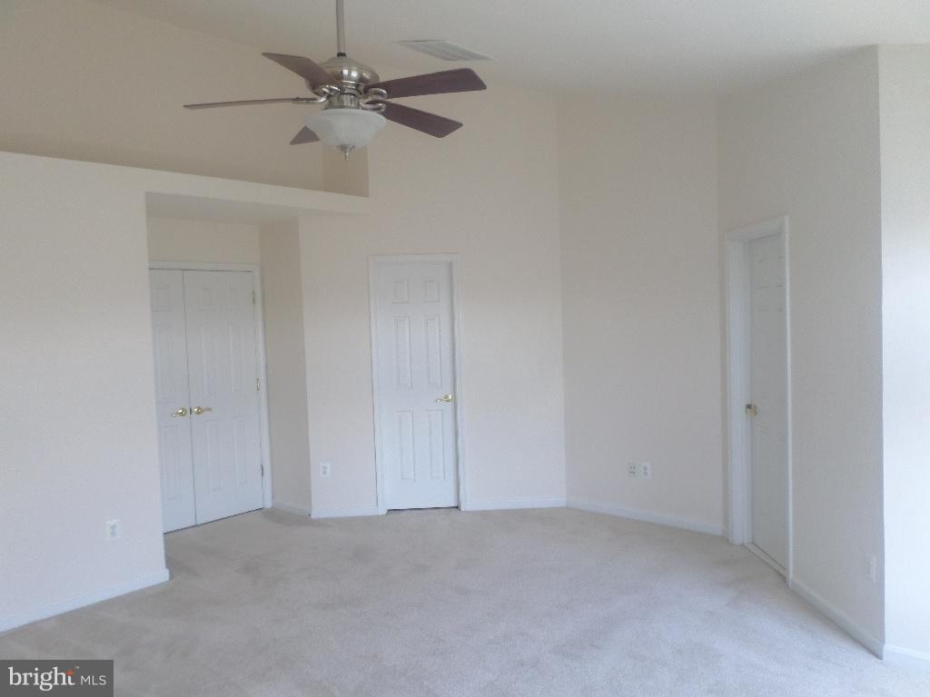 STONE RIDGE SOUTH - Residential Lease