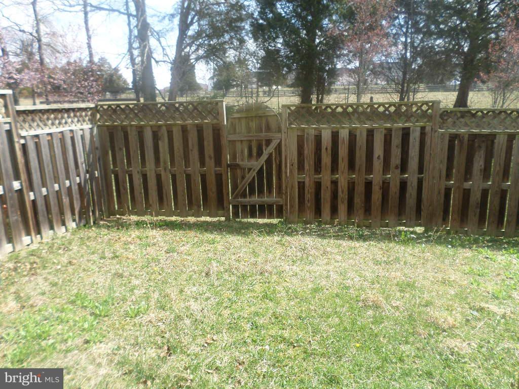 STONE RIDGE SOUTH - Residential Lease