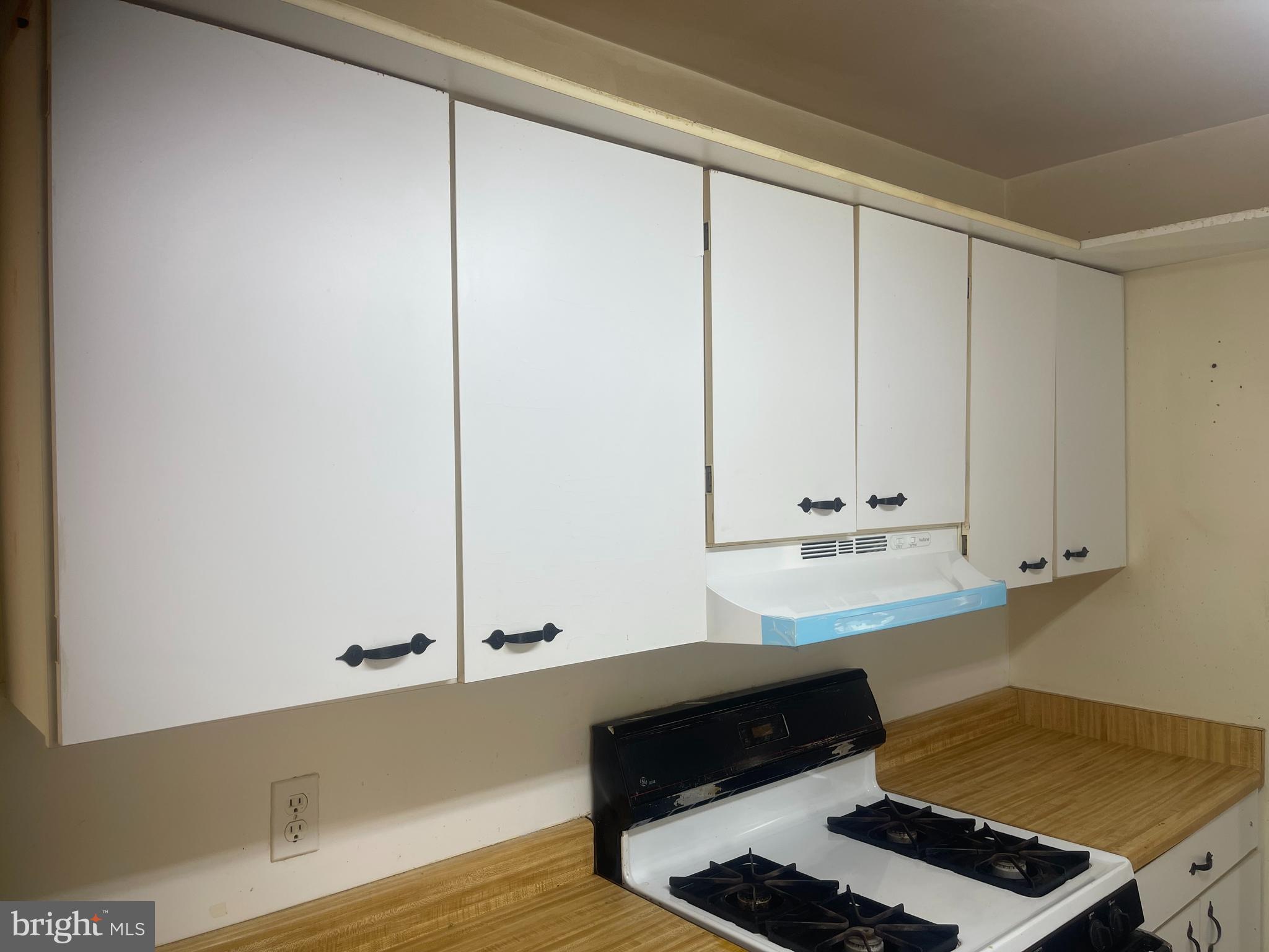 FAIRLAWN - Residential