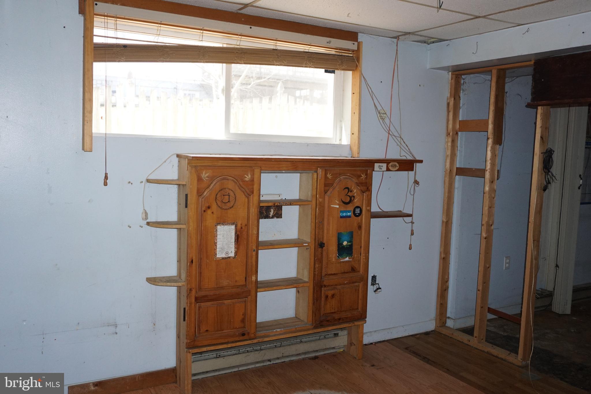 FAIRLAWN - Residential