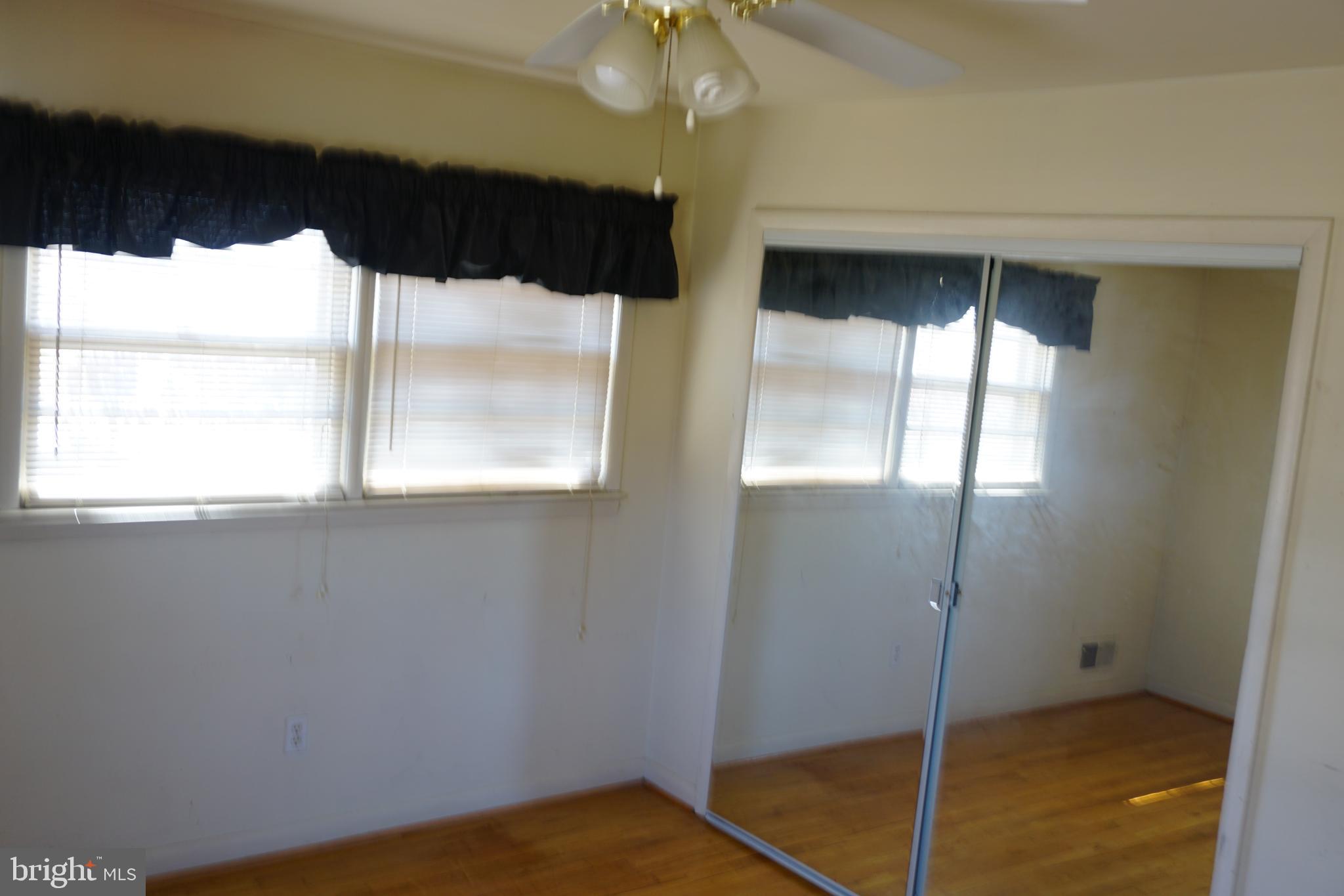 FAIRLAWN - Residential