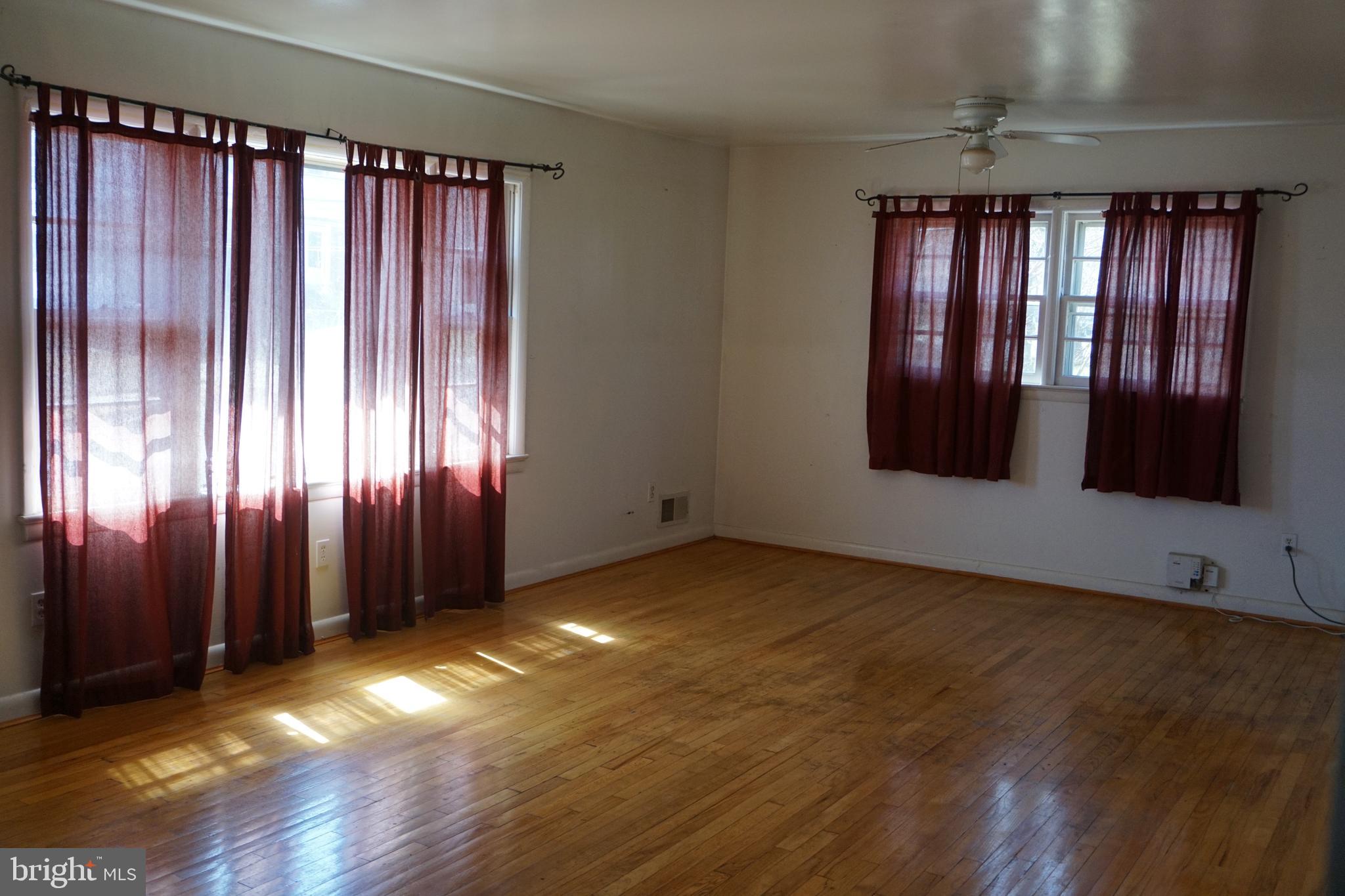 FAIRLAWN - Residential