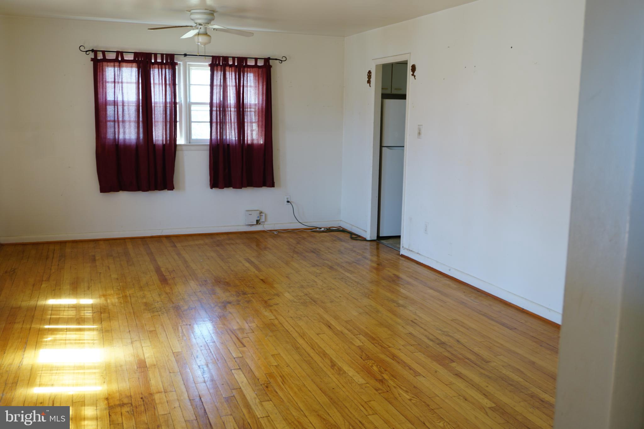 FAIRLAWN - Residential