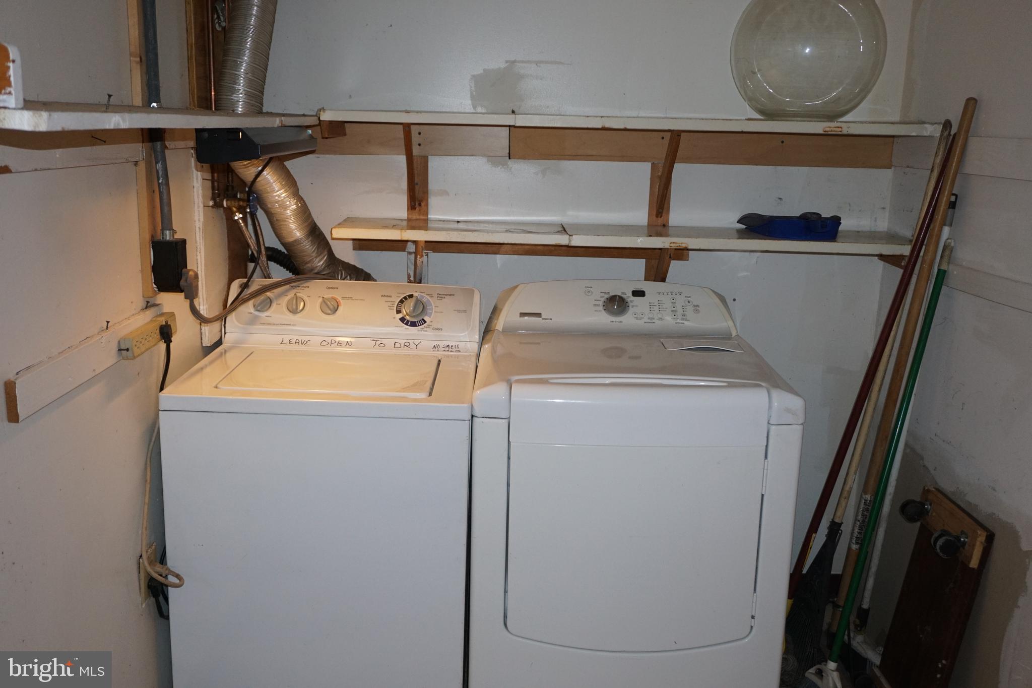 FAIRLAWN - Residential