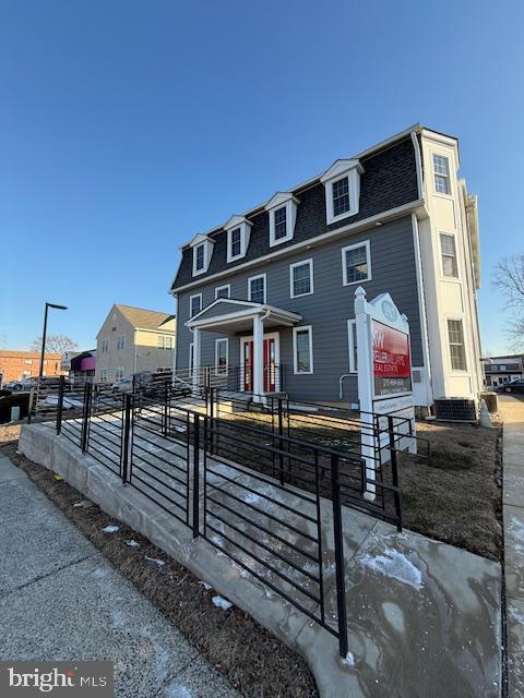 BUSTLETON - Commercial Sale
