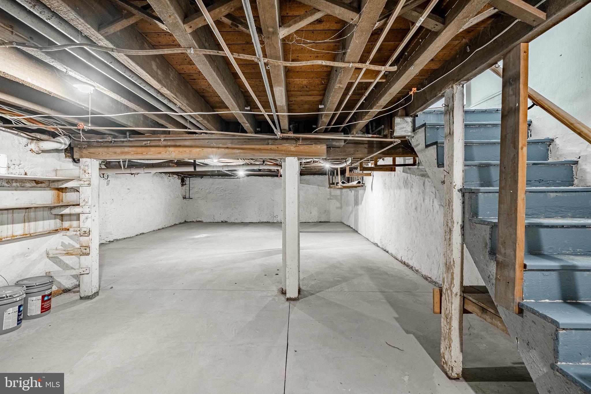 DOWNINGTOWN - Residential