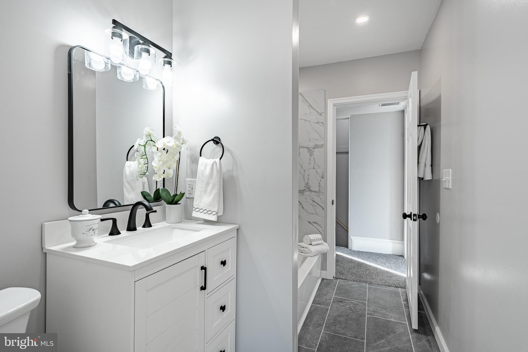 DOWNINGTOWN - Residential