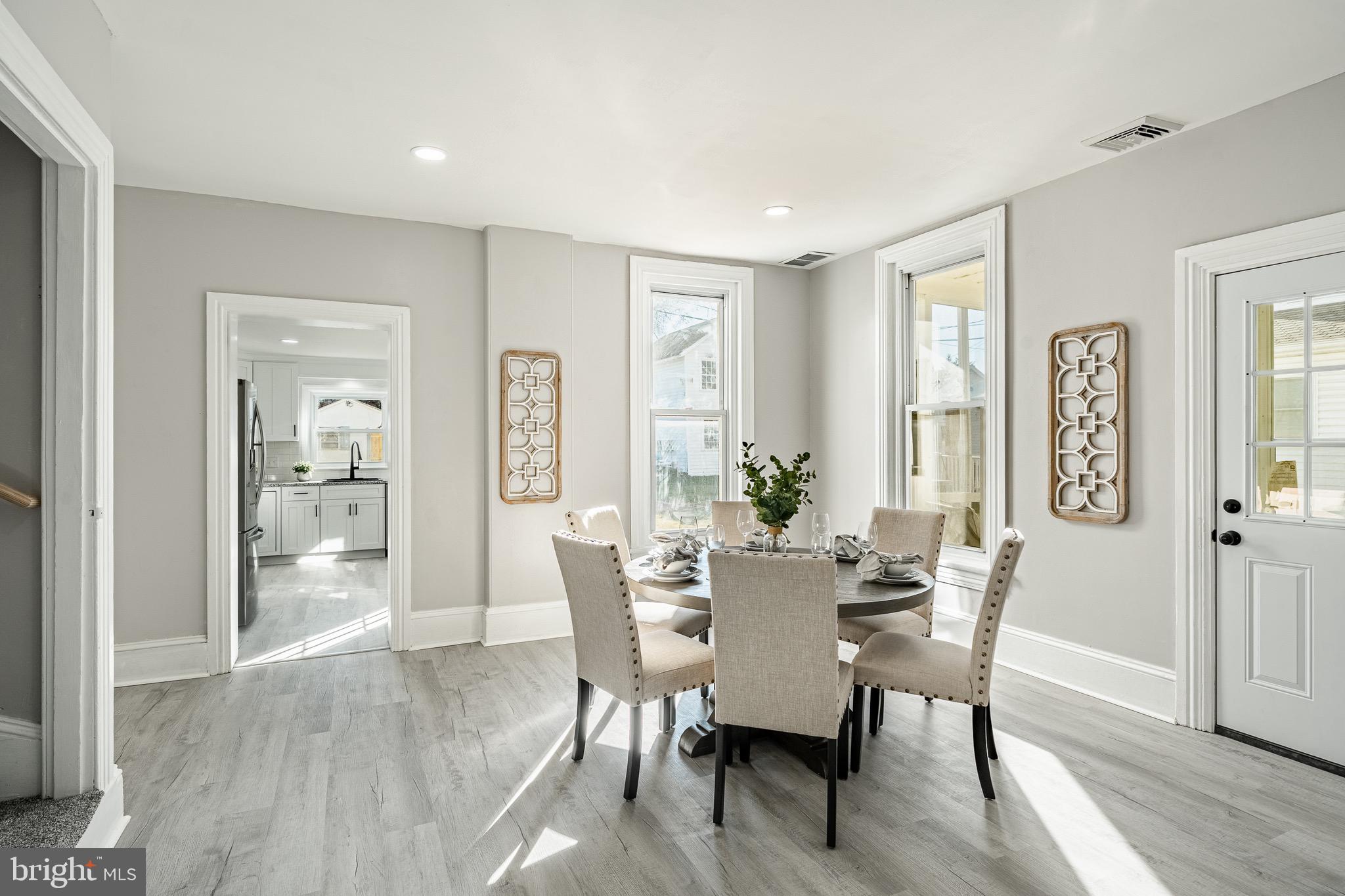 DOWNINGTOWN - Residential