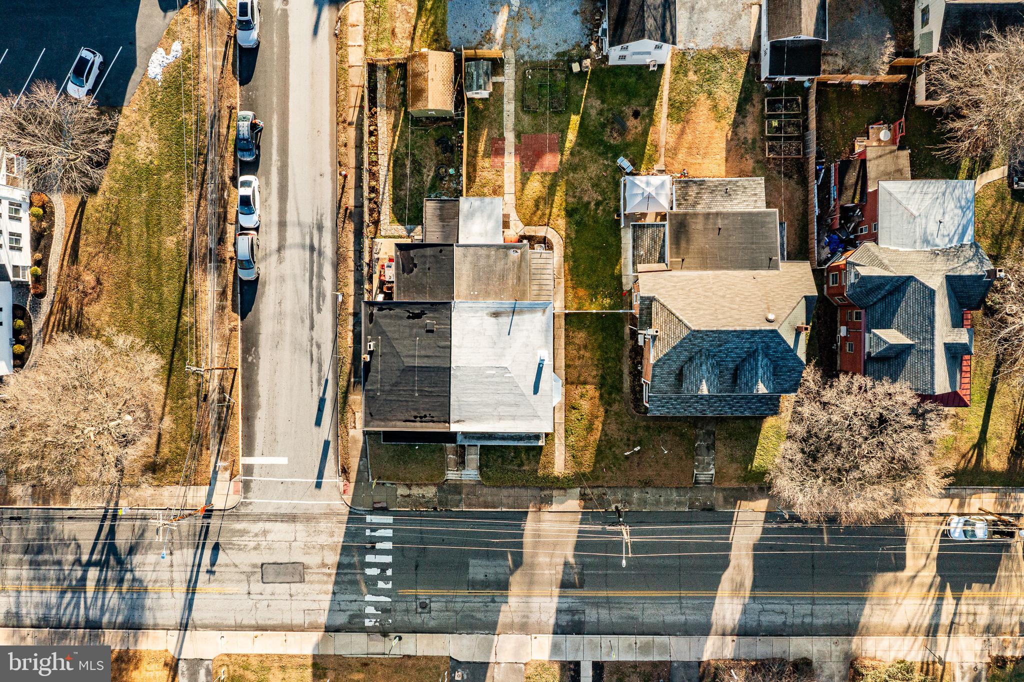 DOWNINGTOWN - Residential