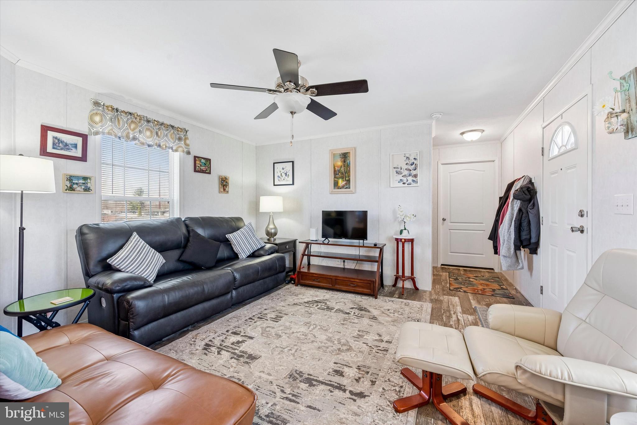 OXFORD VIL TR PK - Residential