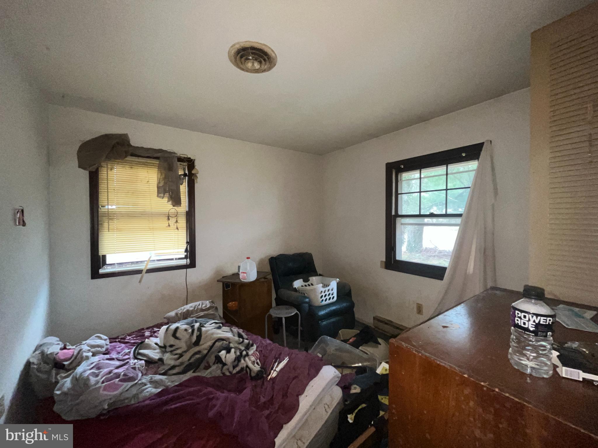 MANCHESTER VILLAGE - Residential