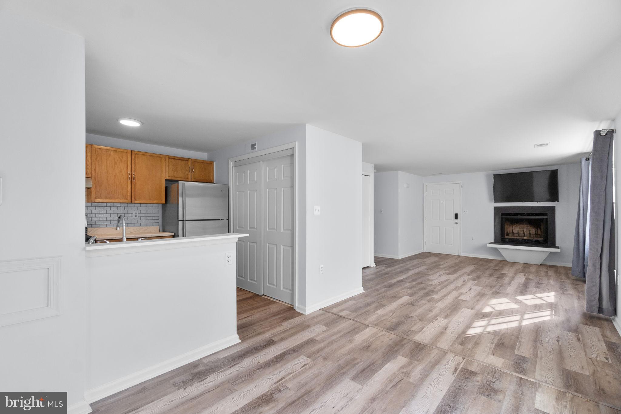 MOUNTAIN VIEW - Residential