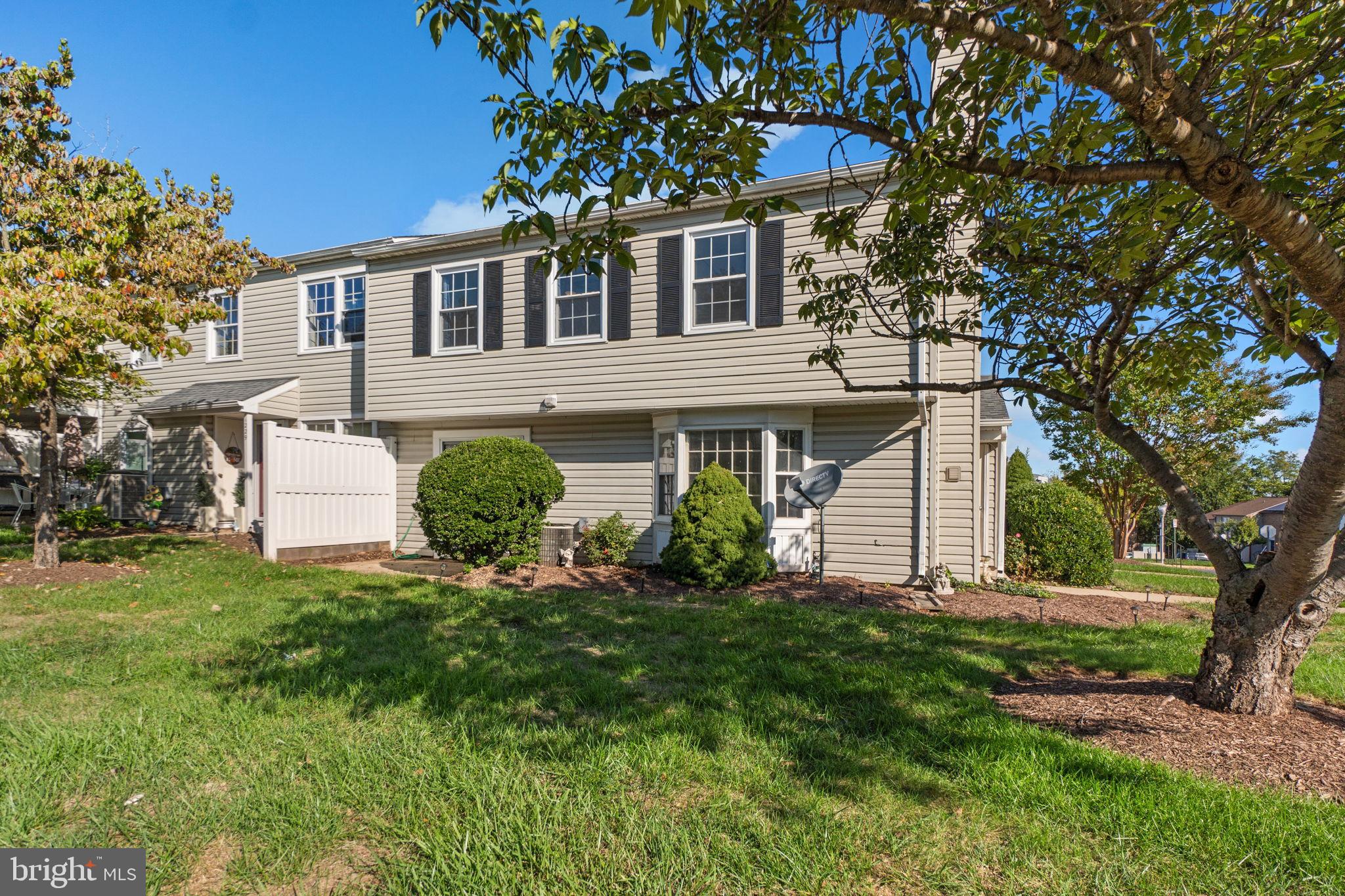 MOUNTAIN VIEW - Residential