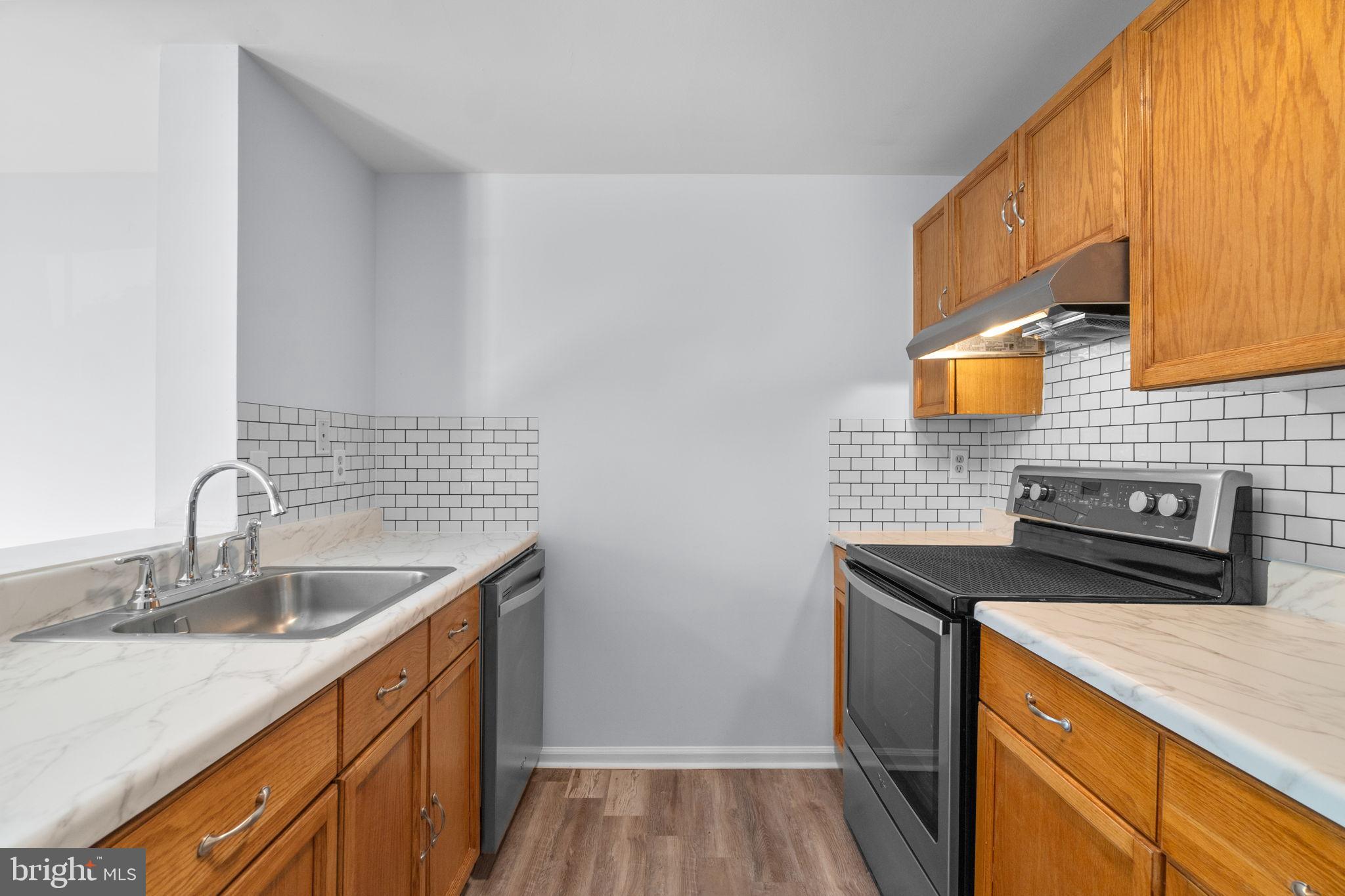 MOUNTAIN VIEW - Residential