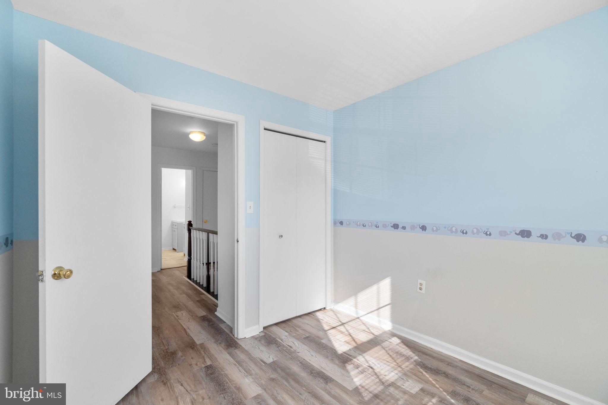 MOUNTAIN VIEW - Residential