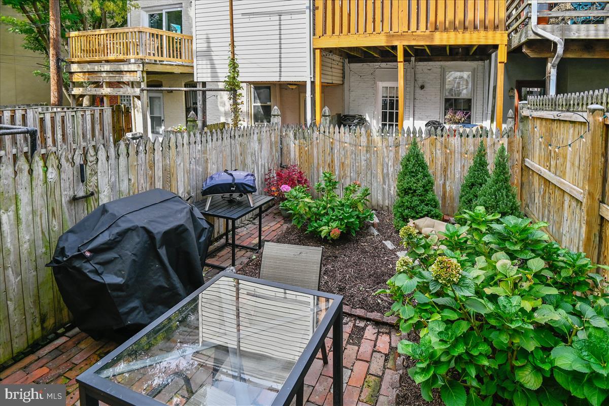 FEDERAL HILL HISTORIC DISTRICT - Residential