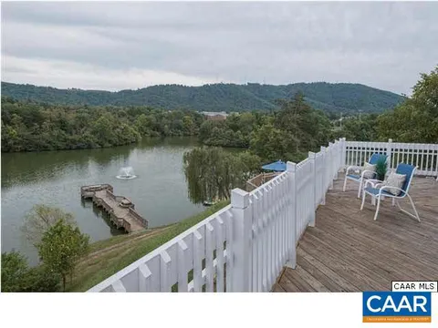 200 Lake Club Ct Court Unit 3, Charlottesville, VA MLS: 572711