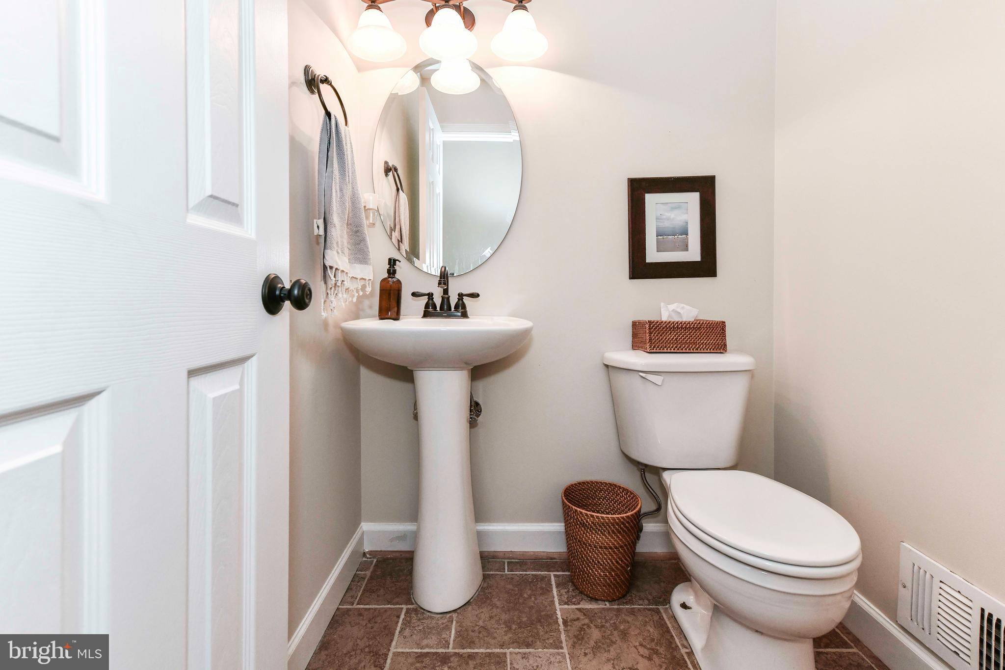 DEEPWOOD - Residential Lease