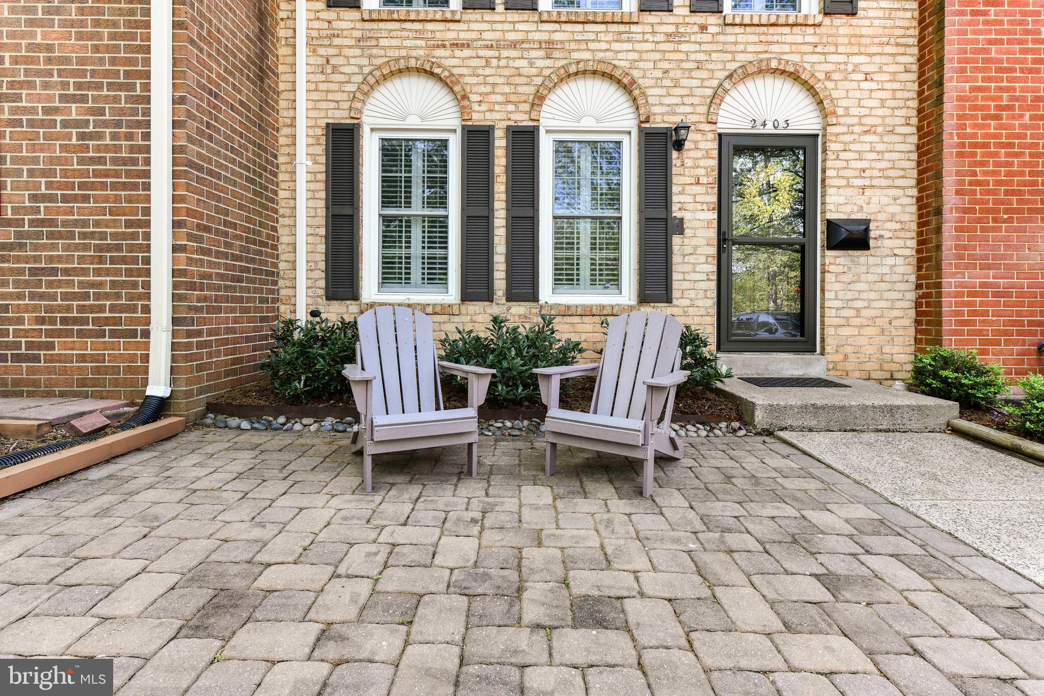 DEEPWOOD - Residential Lease