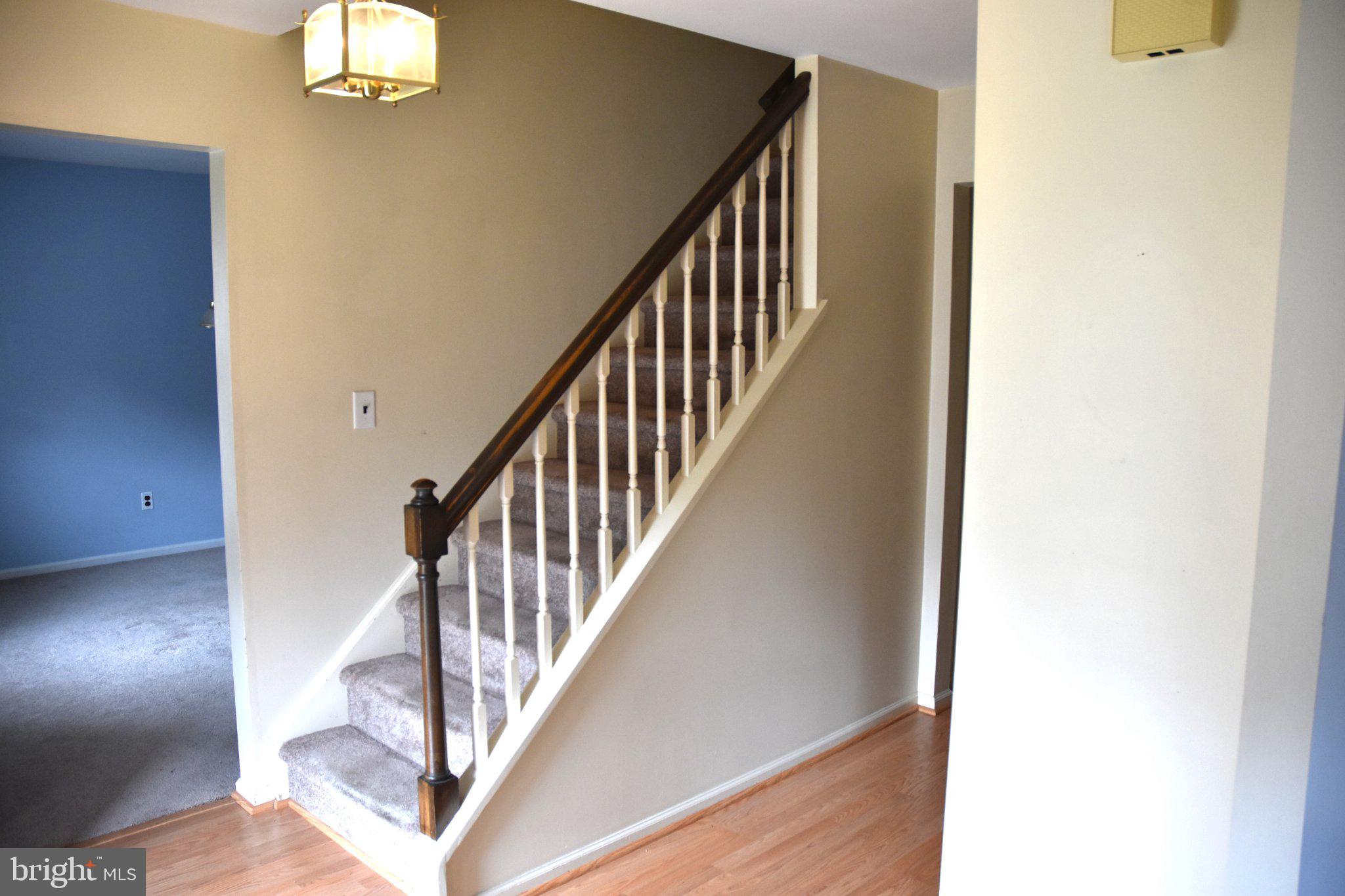 7 FOREST CREEK DRIVE