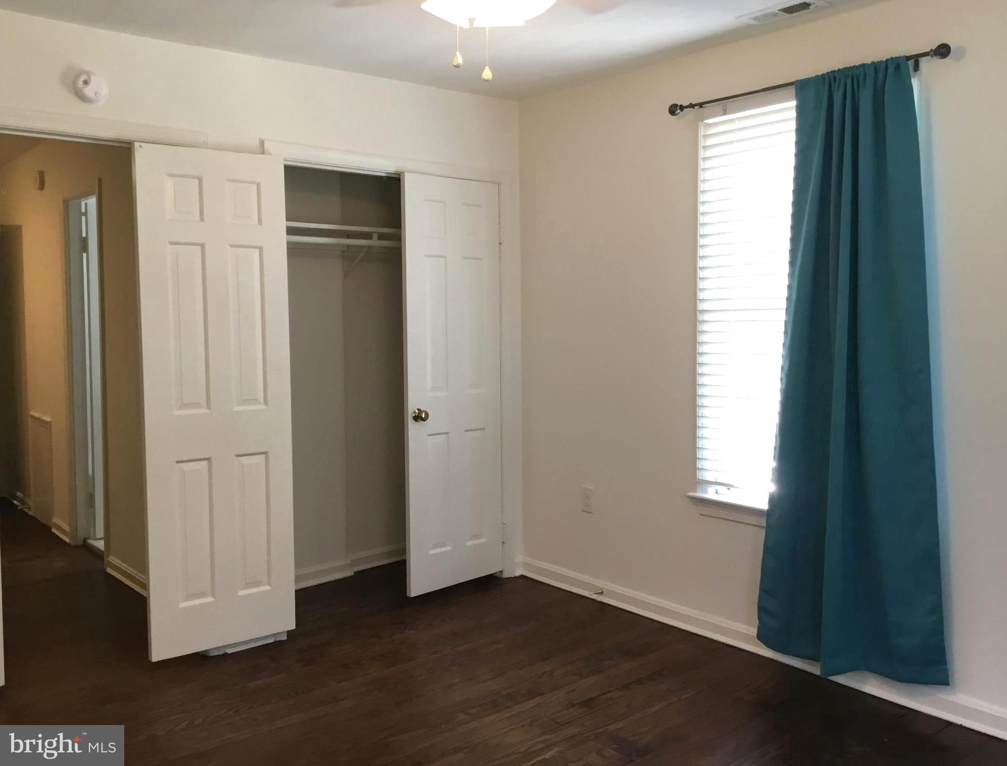 OLD TOWN - Residential Lease