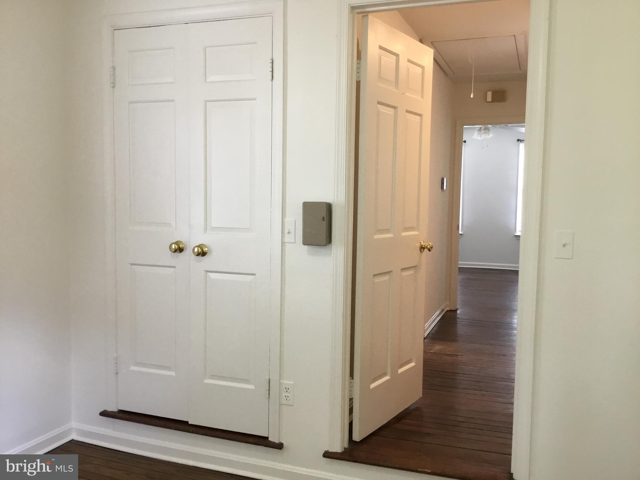 OLD TOWN - Residential Lease