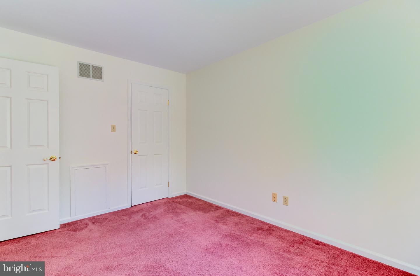 SPRINGHILL FARM - Residential