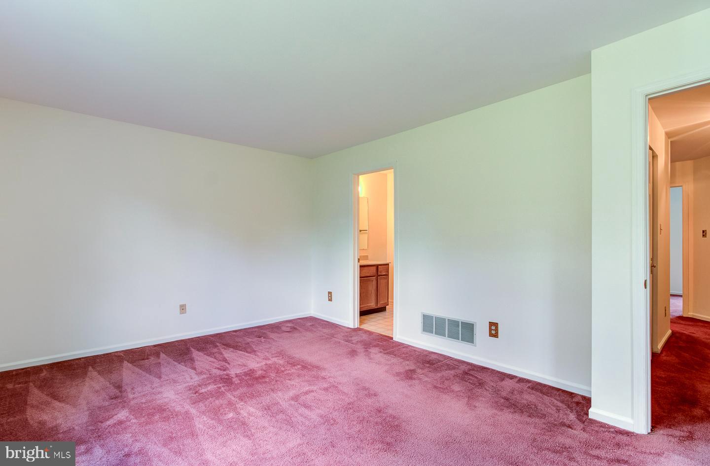 SPRINGHILL FARM - Residential