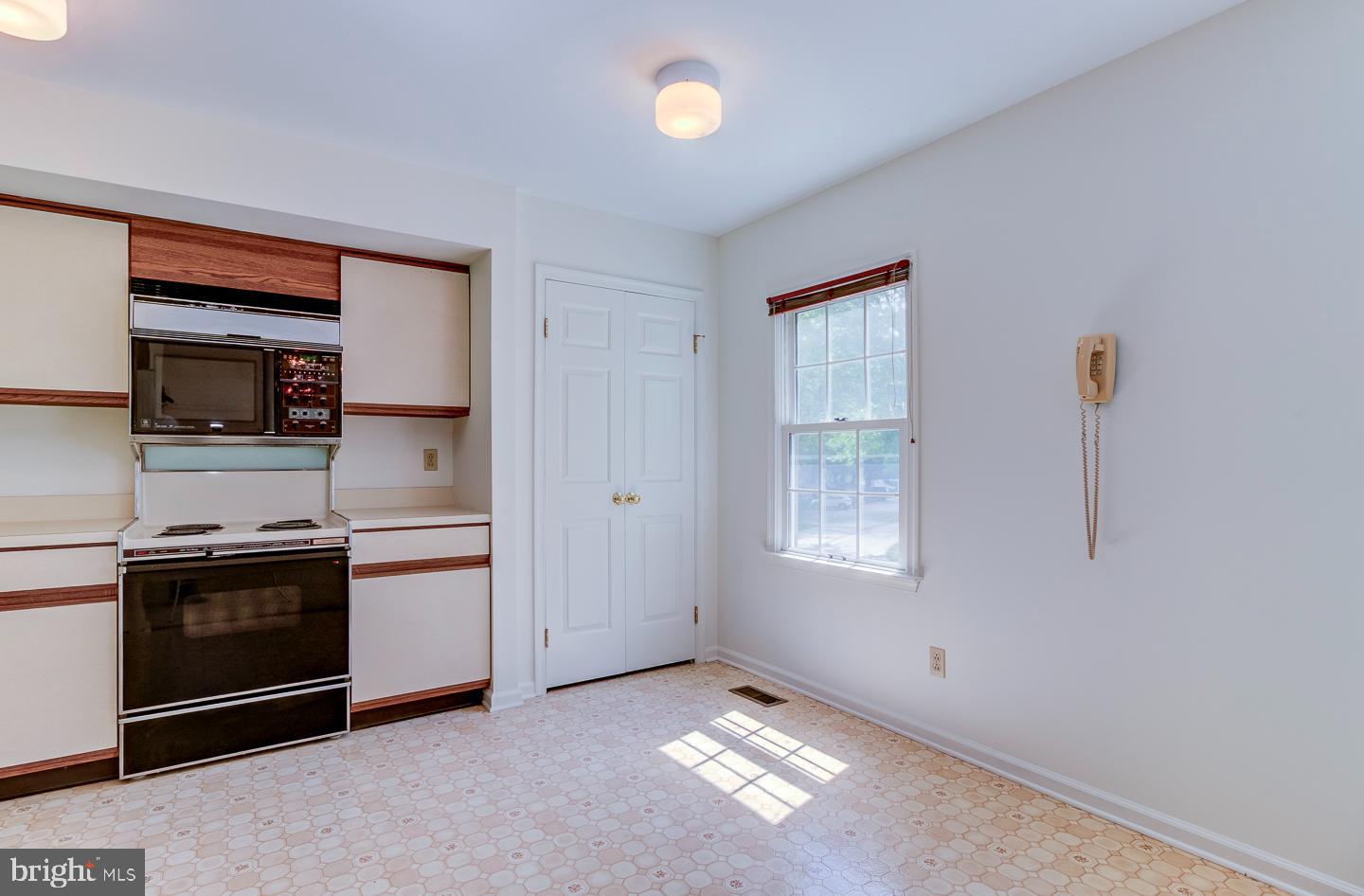 SPRINGHILL FARM - Residential