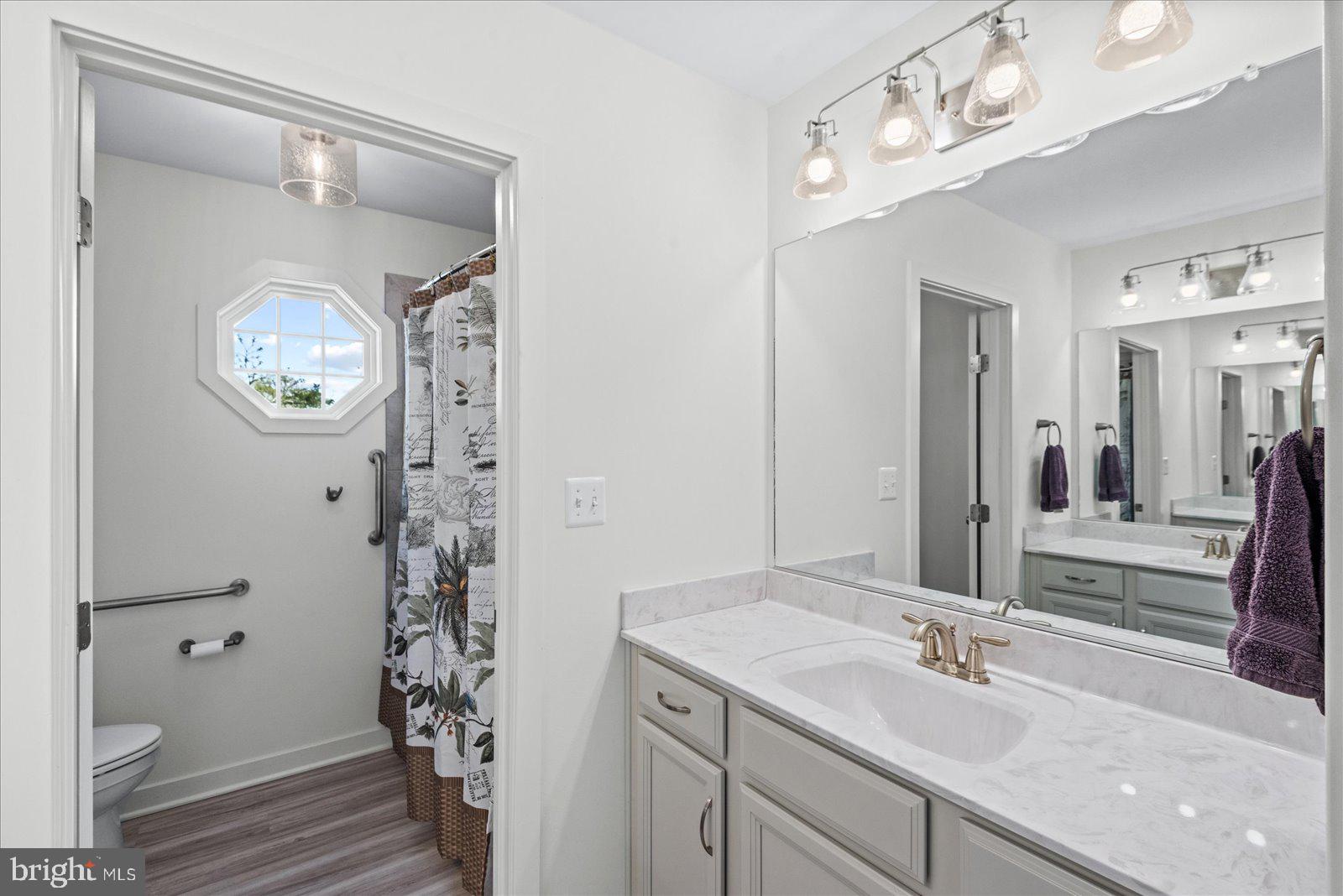 CLASSIC SHORES - Residential