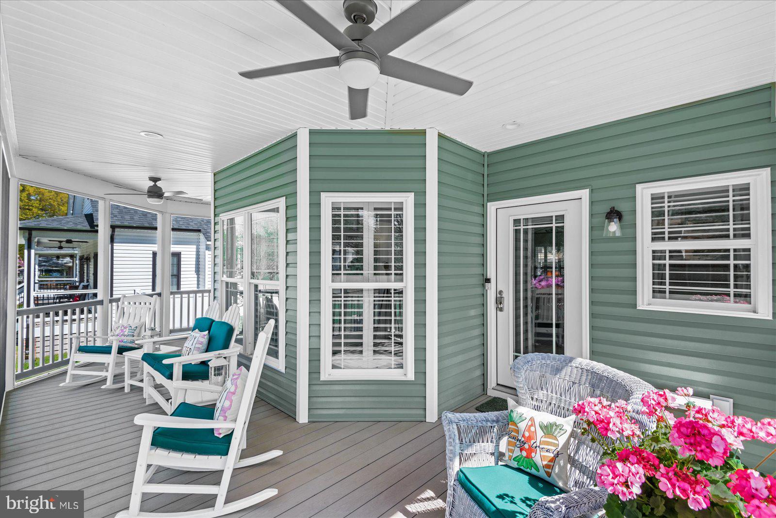 CLASSIC SHORES - Residential