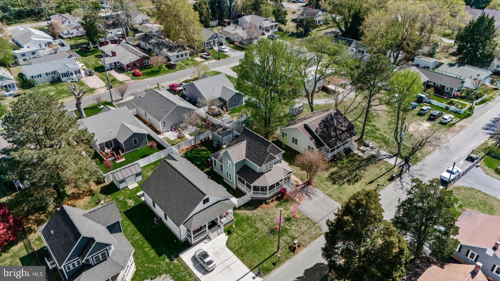 CLASSIC SHORES - Residential