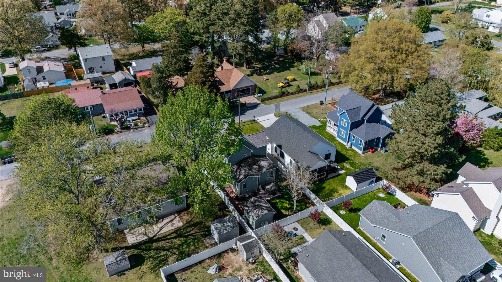 CLASSIC SHORES - Residential