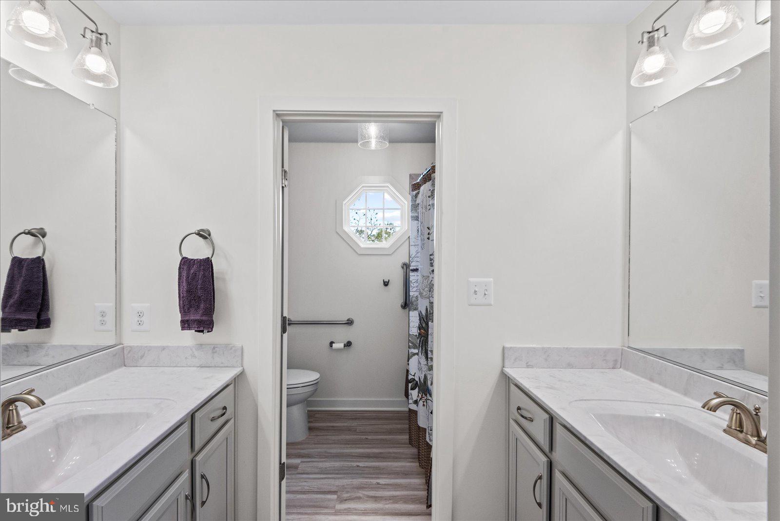 CLASSIC SHORES - Residential