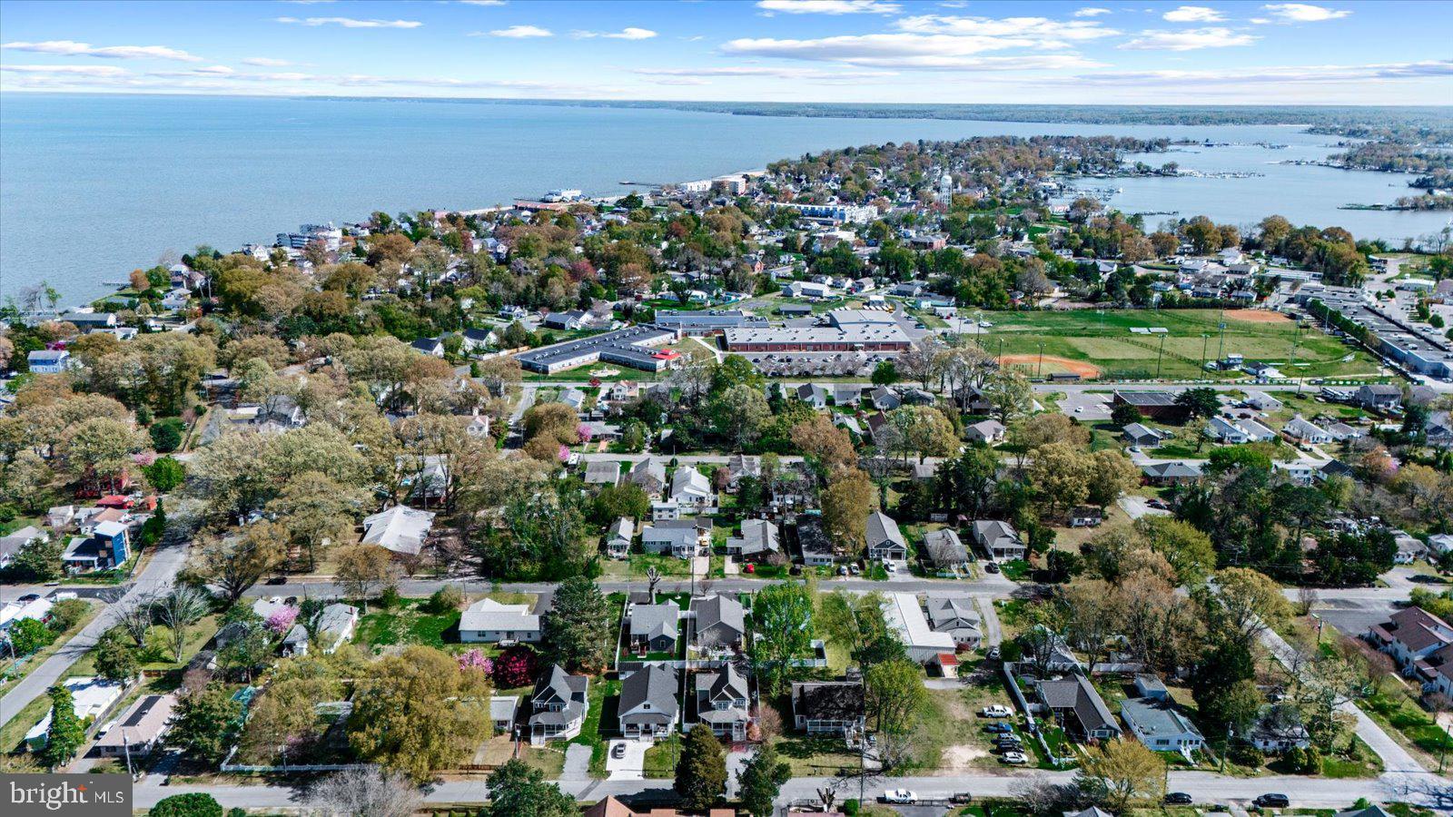 CLASSIC SHORES - Residential