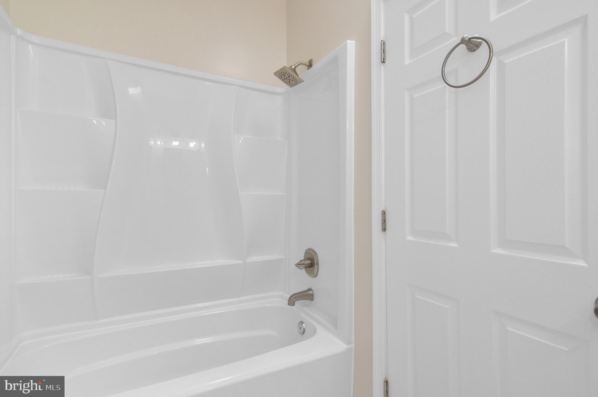 WASHINGTON VILLAGE - Residential Lease