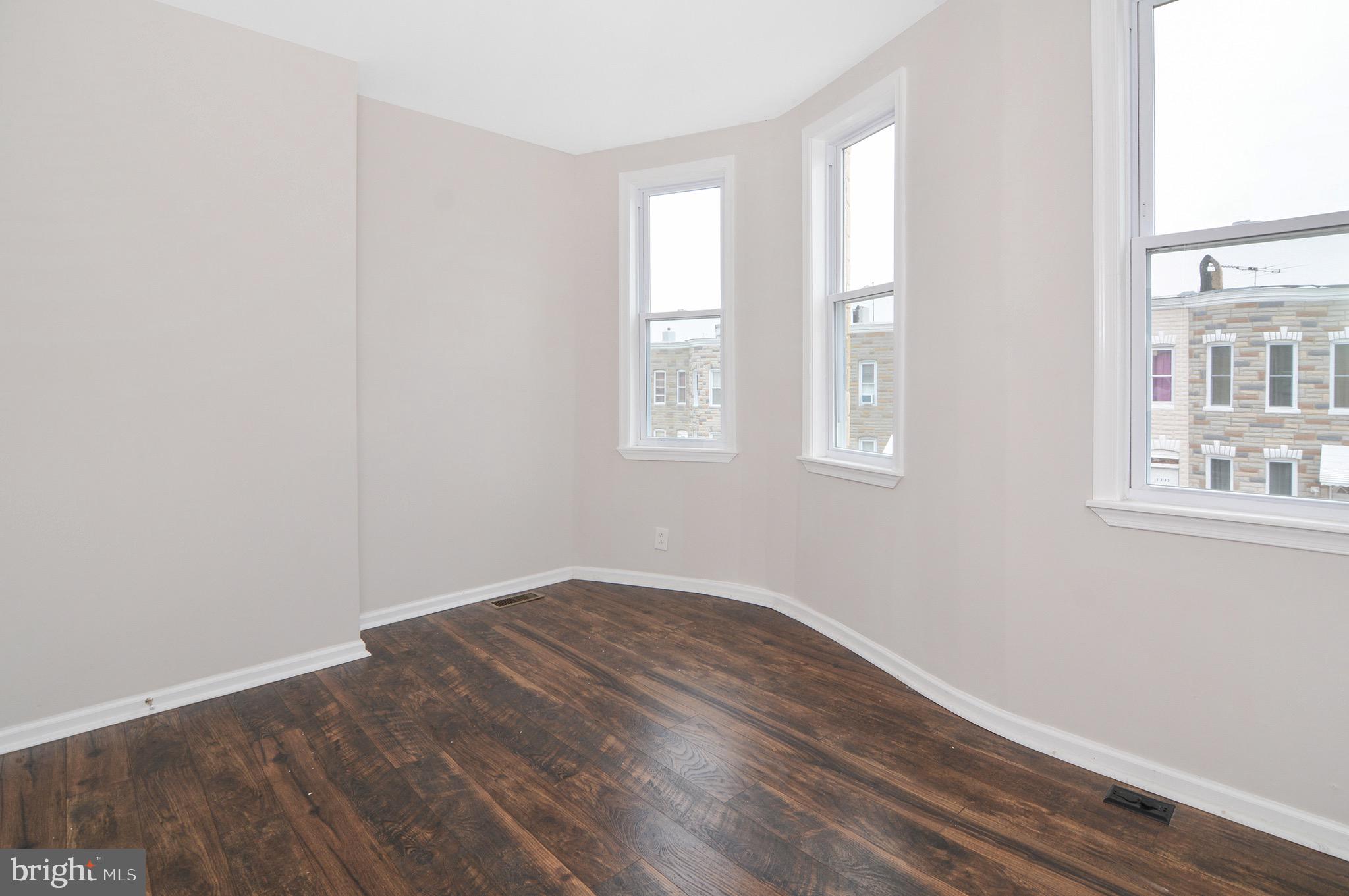 WASHINGTON VILLAGE - Residential Lease