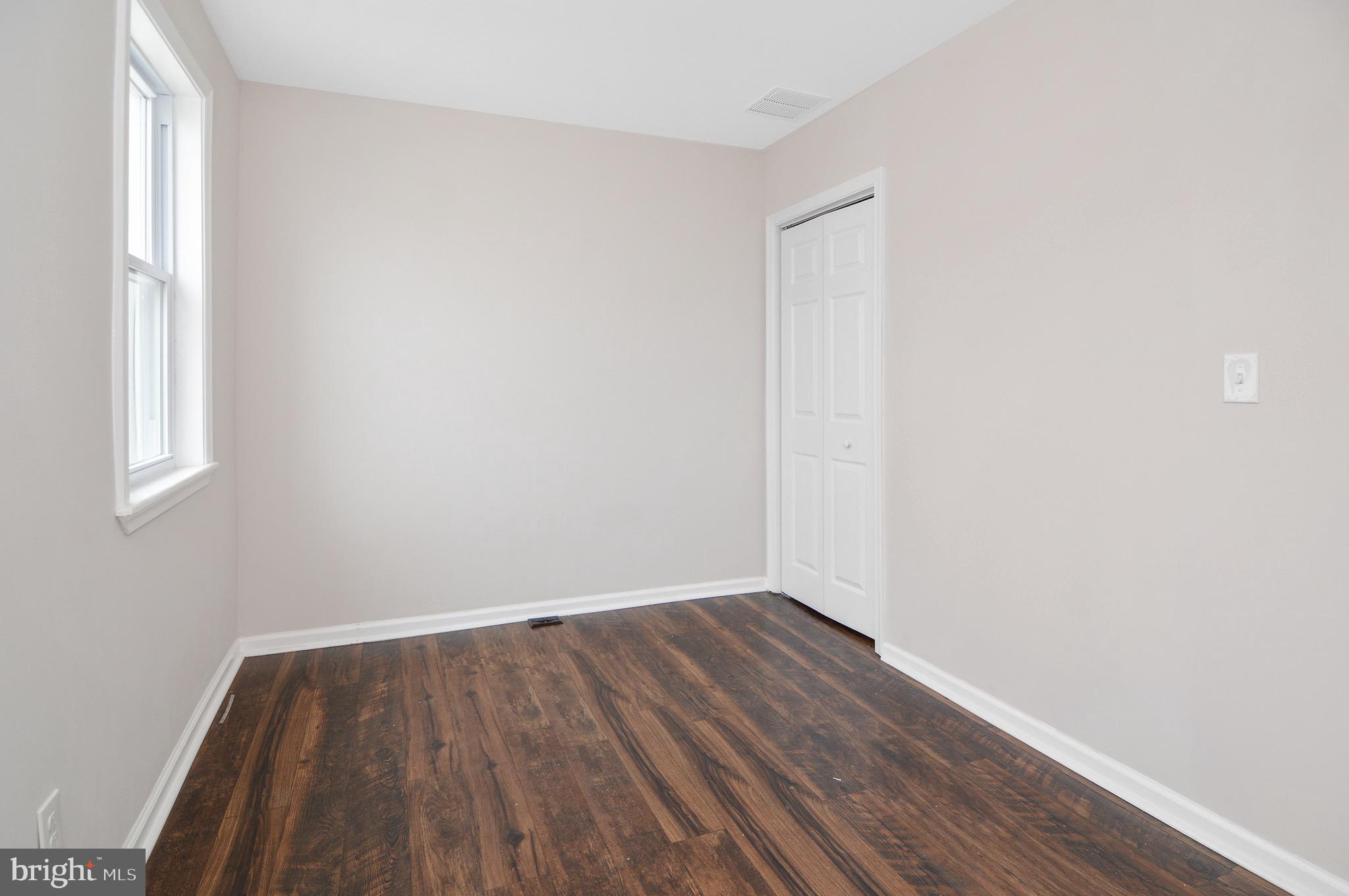 WASHINGTON VILLAGE - Residential Lease