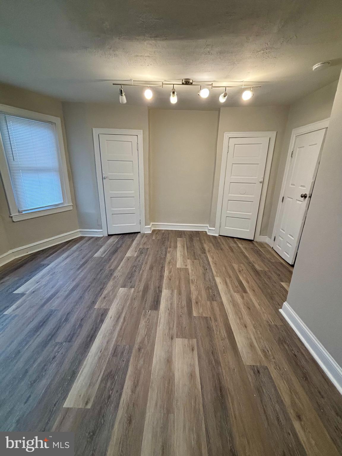 HUNTING PARK - Residential