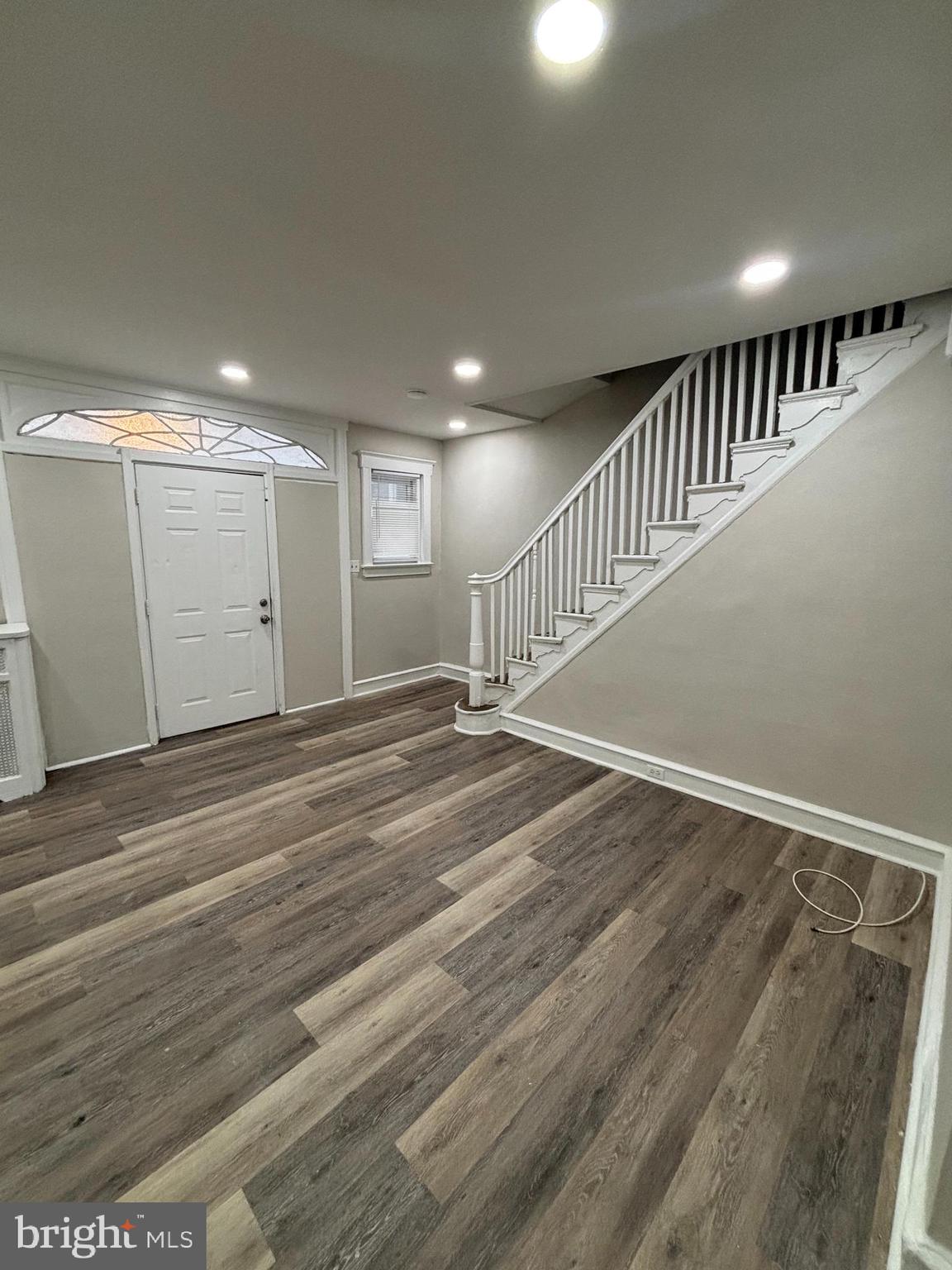 441 W RAYMOND STREET