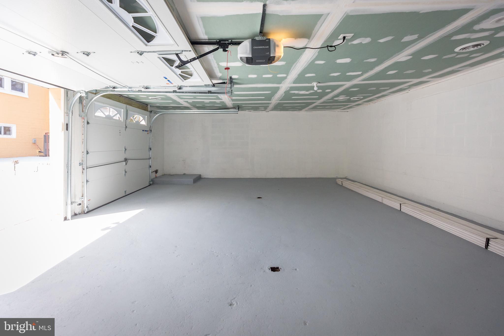 CAPITOL HEIGHTS - Residential