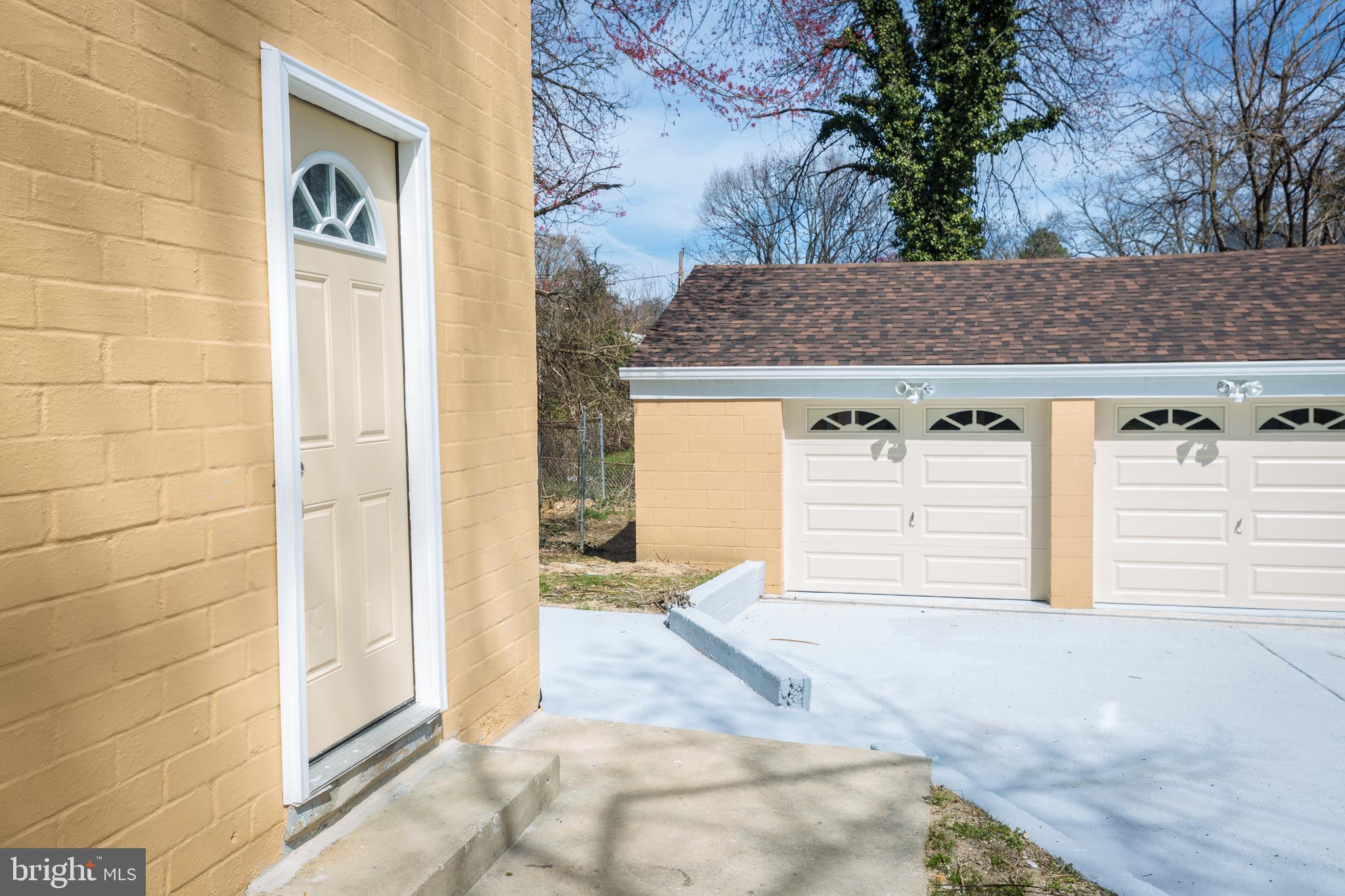 CAPITOL HEIGHTS - Residential