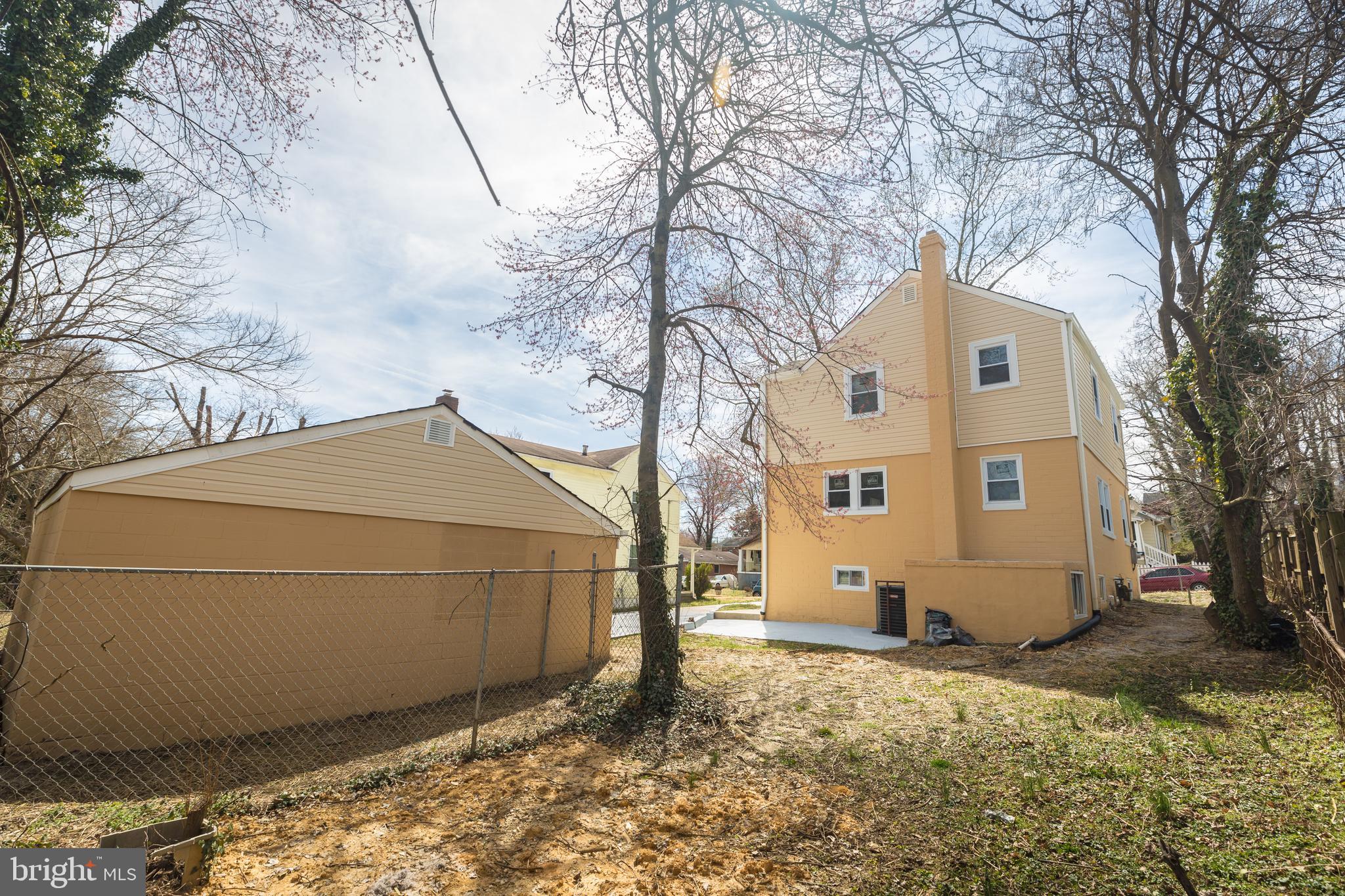 CAPITOL HEIGHTS - Residential