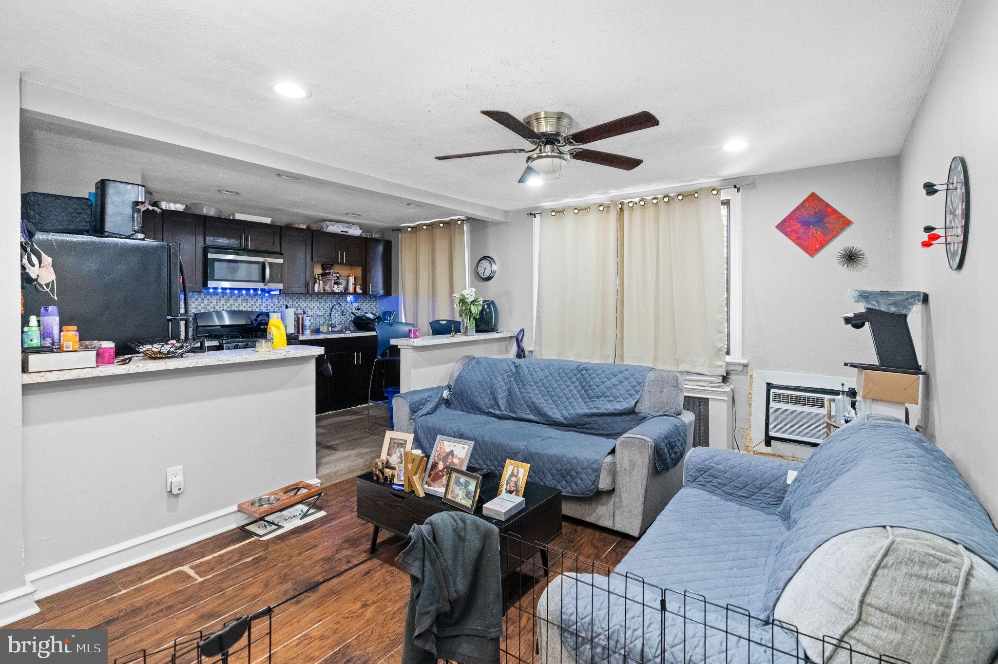 OAK LANE - Residential Income