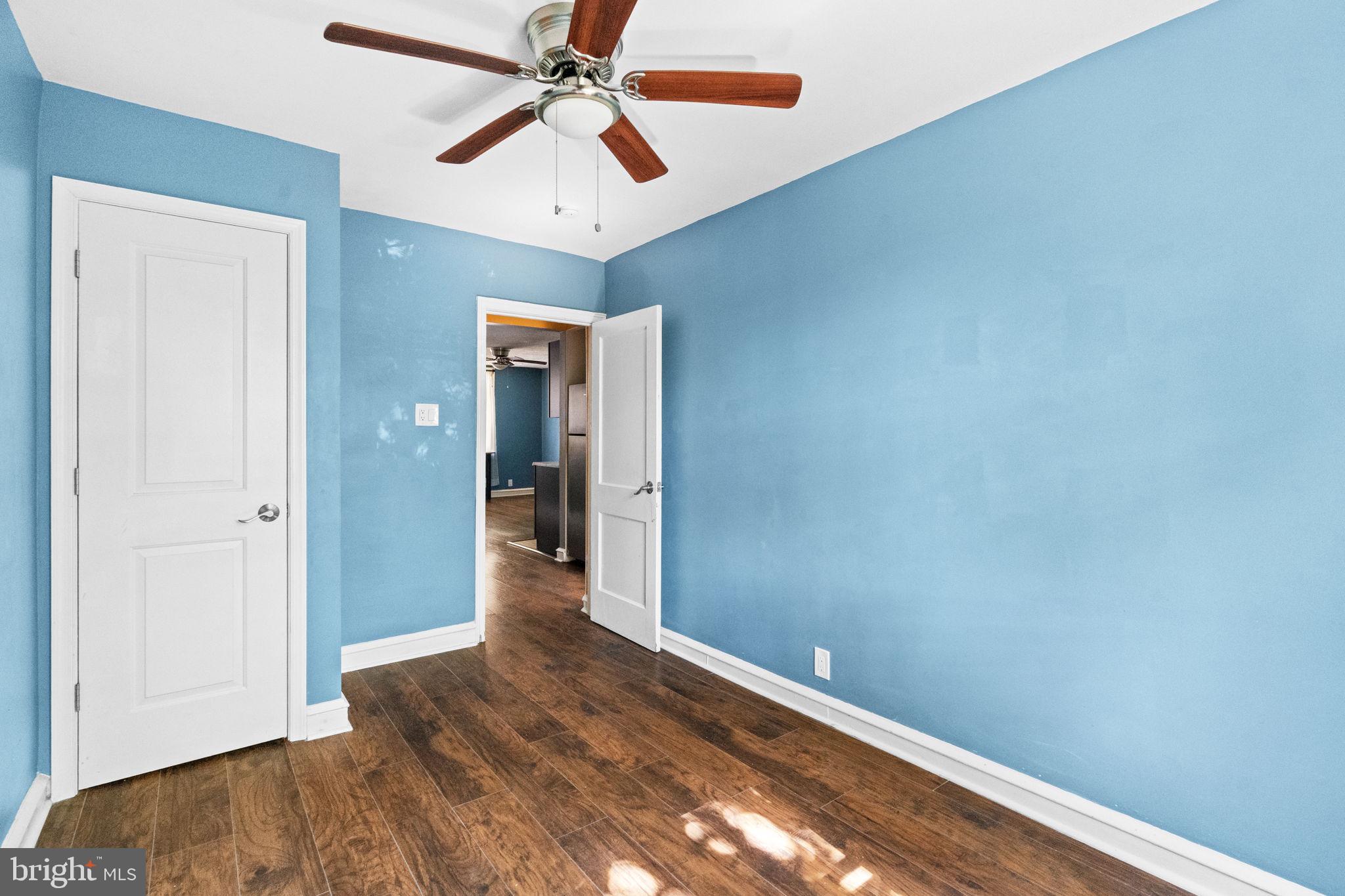 OAK LANE - Residential Income