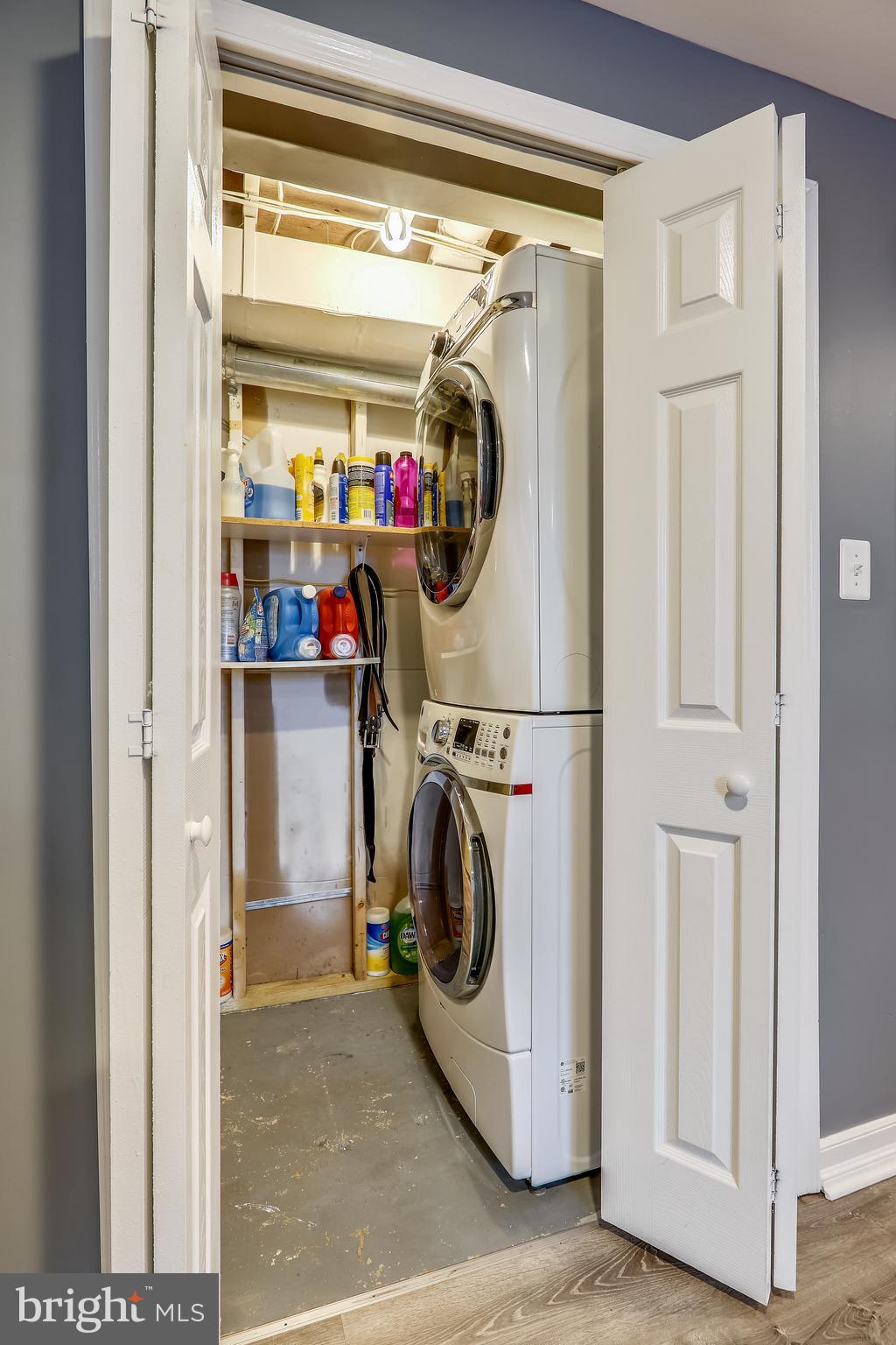 DRESDEN GREEN - Residential