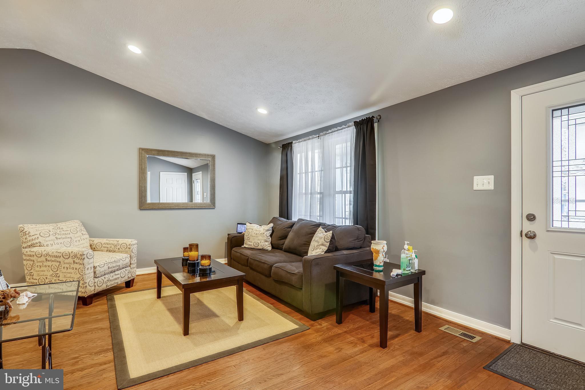 DRESDEN GREEN - Residential