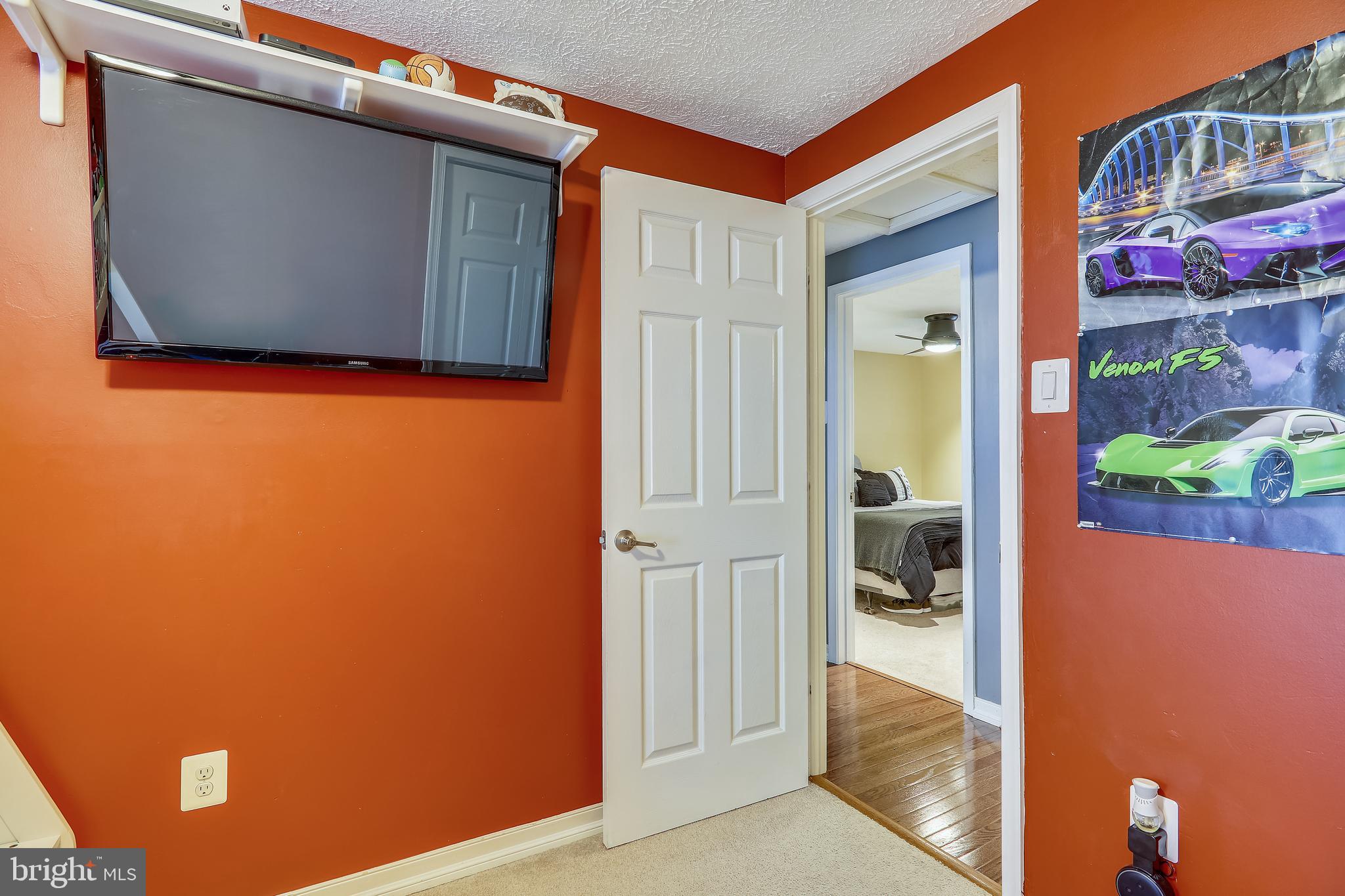 DRESDEN GREEN - Residential