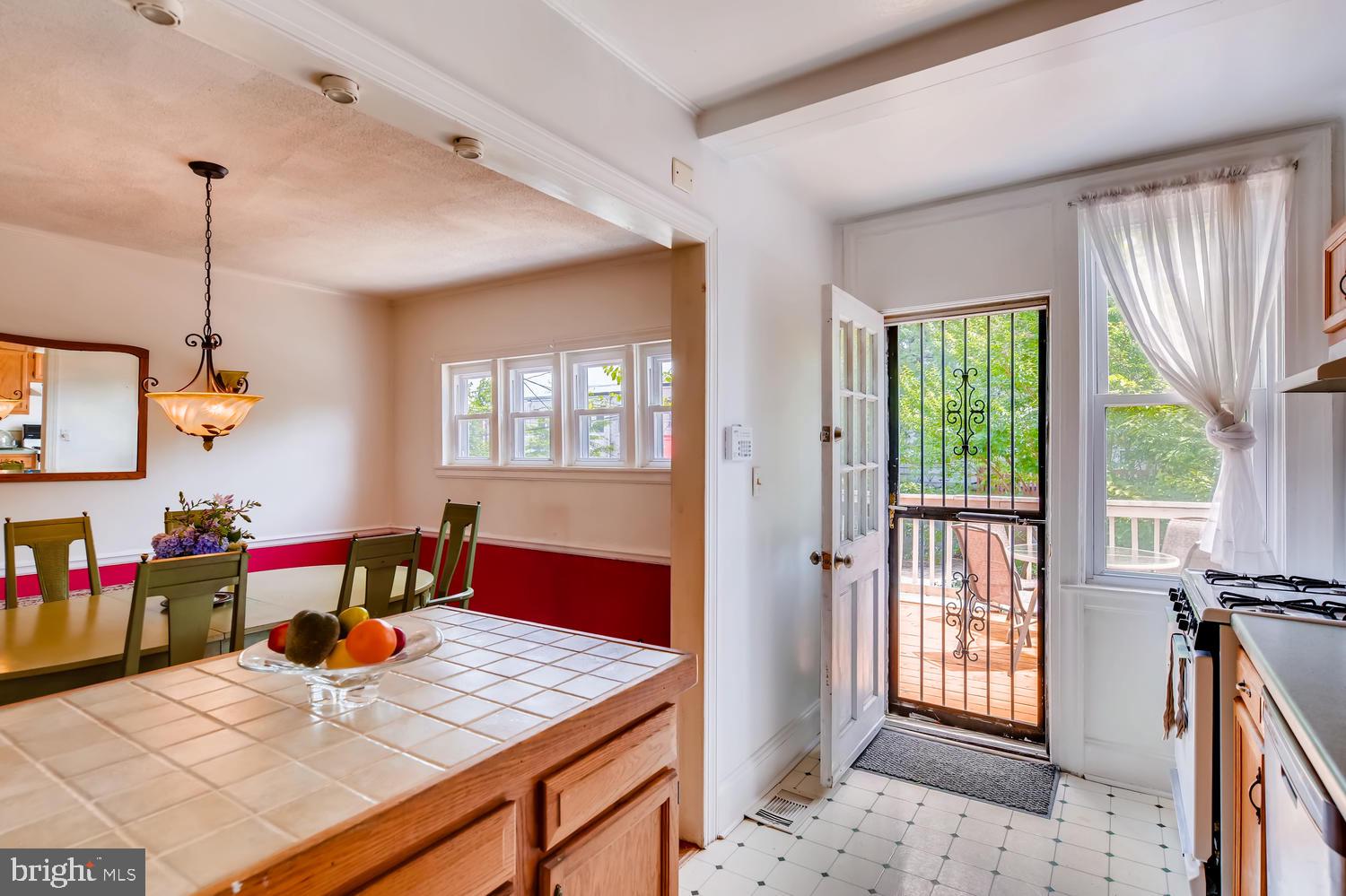 EDNOR GARDENS HISTORIC DISTRICT - Residential