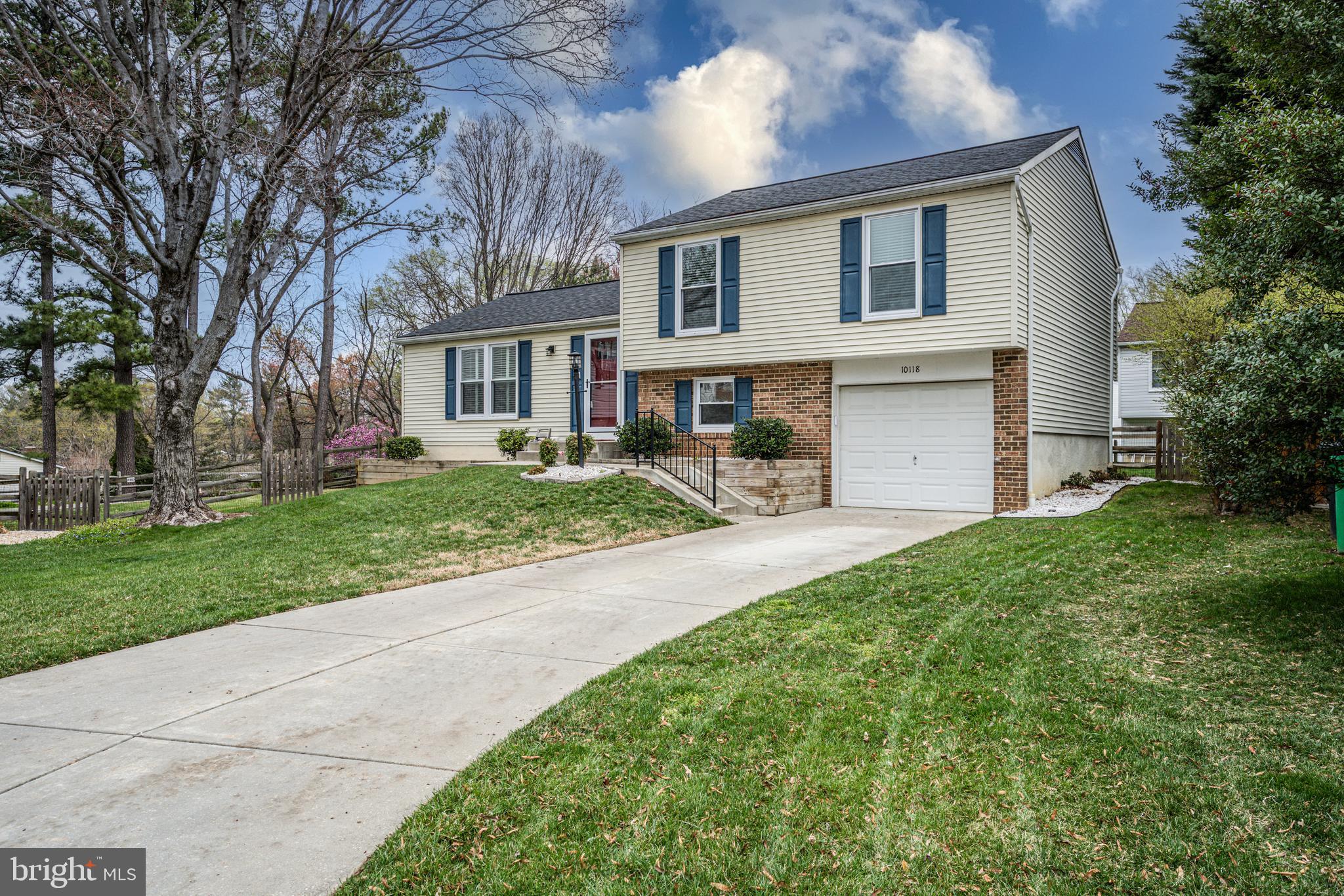 KINGS CONTRIVANCE - Residential